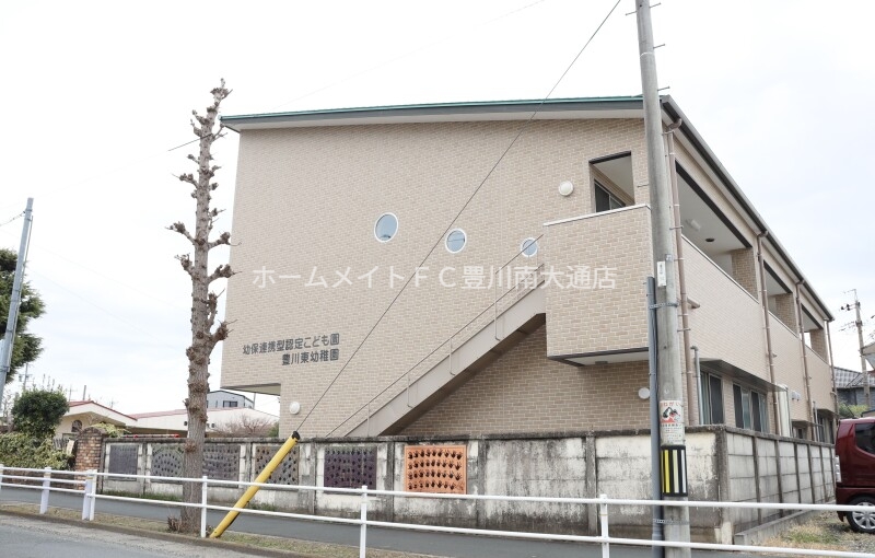 幼稚園・保育園　豊川東幼稚園（幼稚園・保育園）まで482m