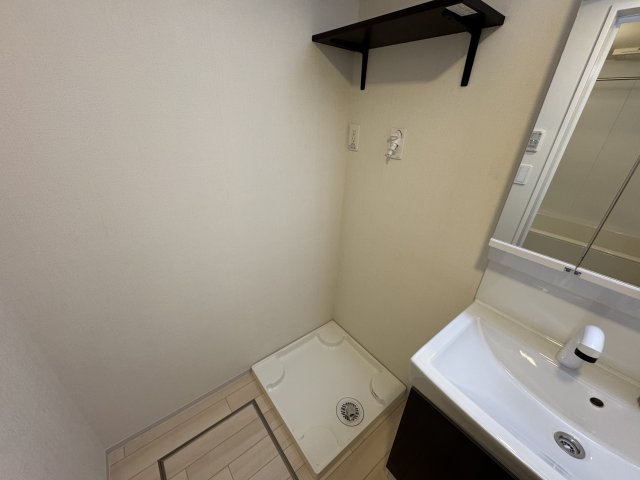 洗面設備　洗濯機置場