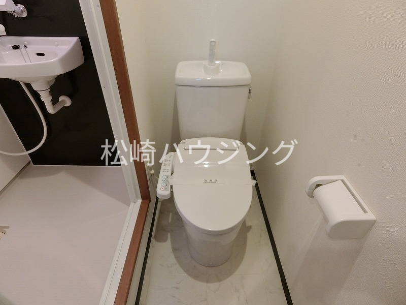 ローズハウスのトイレ写真