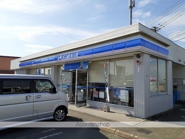 コンビニ　ローソン戸島西店（コンビニ）まで550m