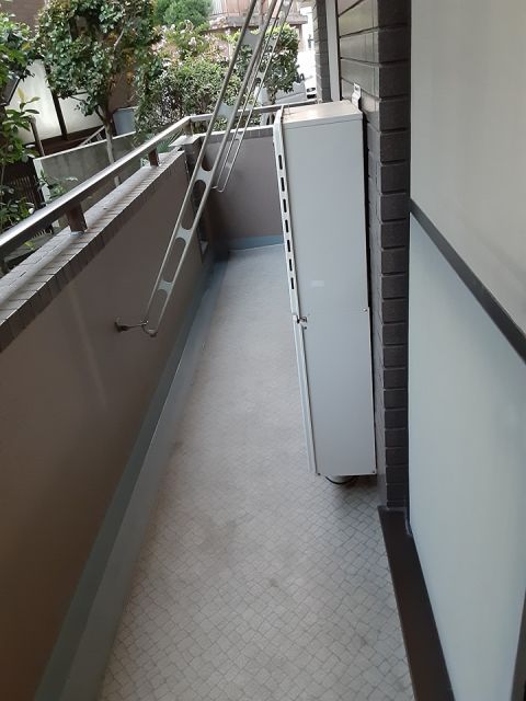バルコニー