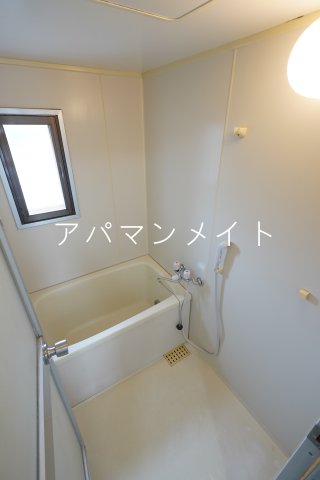 バス・シャワールーム　日々の暮らしに欠かせないお風呂です