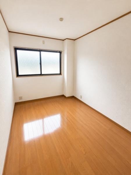 その他部屋・スペース　クローゼット付き洋室約6.5帖