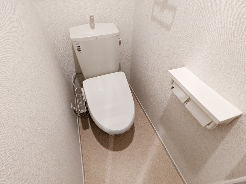 トイレ　図面と現状に相違がある場合には現状を優先