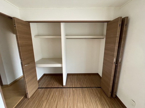収納　※別部屋の写真です