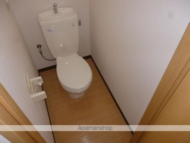 京阪本線 西三荘駅 徒歩7分 10階建 築22年のトイレ写真