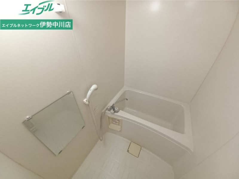 バス・シャワールーム　同型別部屋の写真です