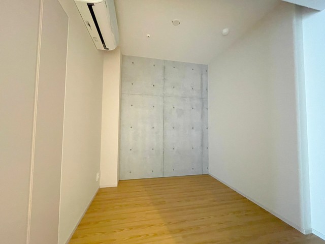 その他部屋・スペース　★4帖の寝室にもエアコンあり★