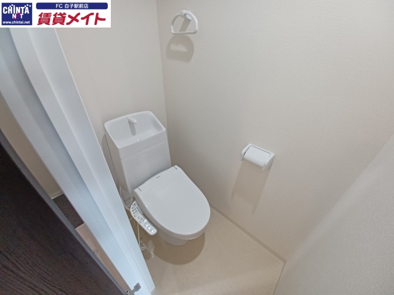 トイレ　同物件別室画像