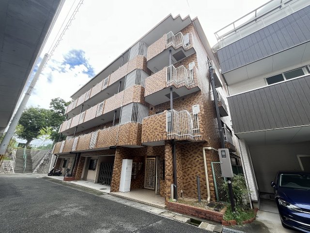 建物外観　建物外観を気になさる方へ、見た目の良い物件です