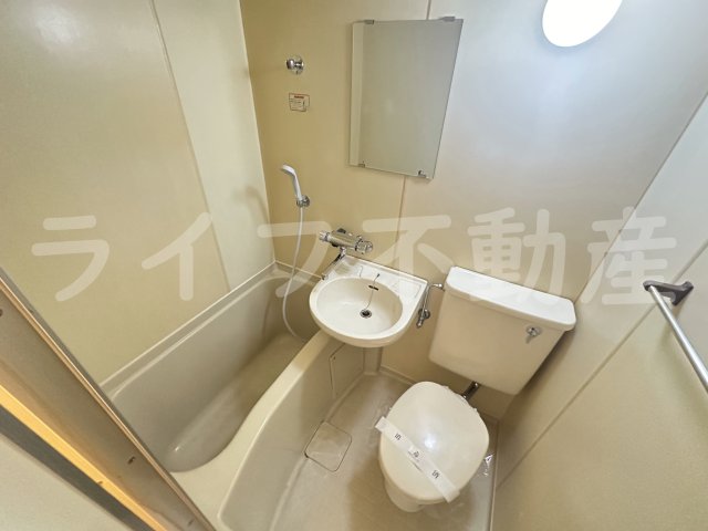 ラフォーレ菱屋西IIの風呂写真