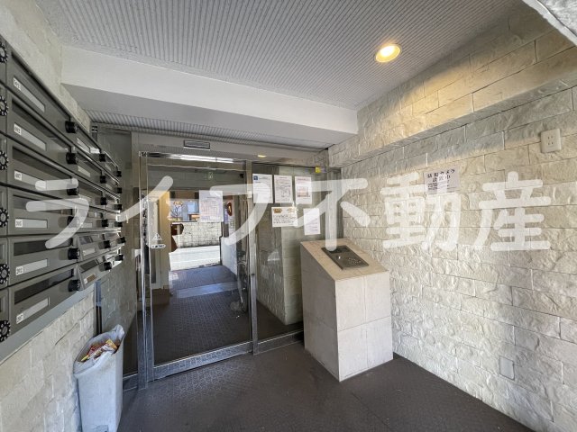 ラフォーレ菱屋西IIの外観写真