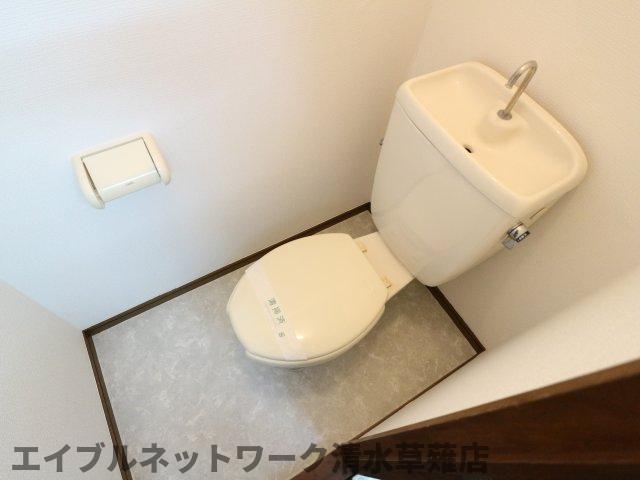 【静岡市駿河区聖一色のアパートのトイレ】