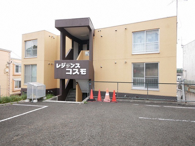 札幌市清田区真栄一条のマンションの建物外観