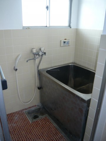 バス・シャワールーム　同タイプ・別号室 ※現況優先※