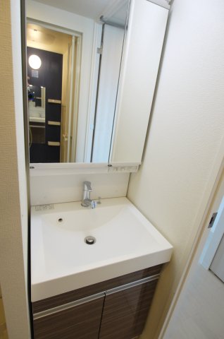 洗面設備　詳細は、RISUMO江坂本店→06-6155-7137まで♪