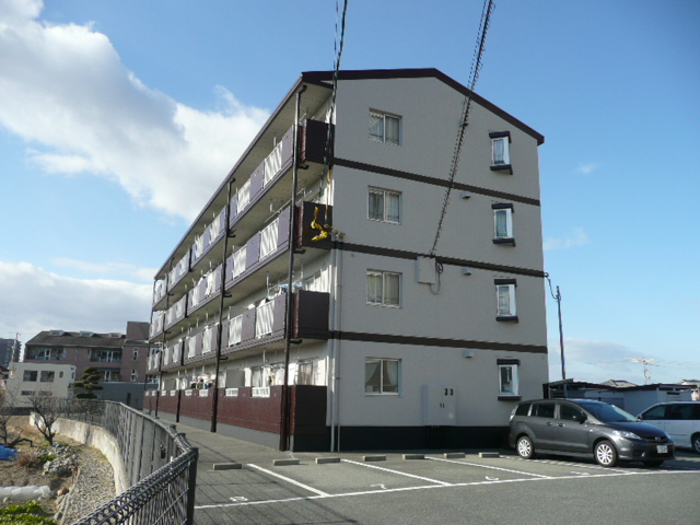 カーサたもの木の建物外観