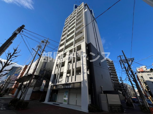 【名古屋市中区大井町のマンションの建物外観】