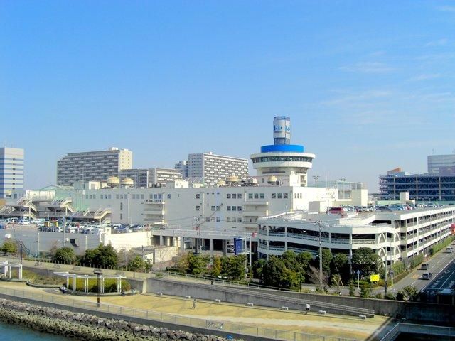 【船橋市駿河台のマンションのショッピングセンター】