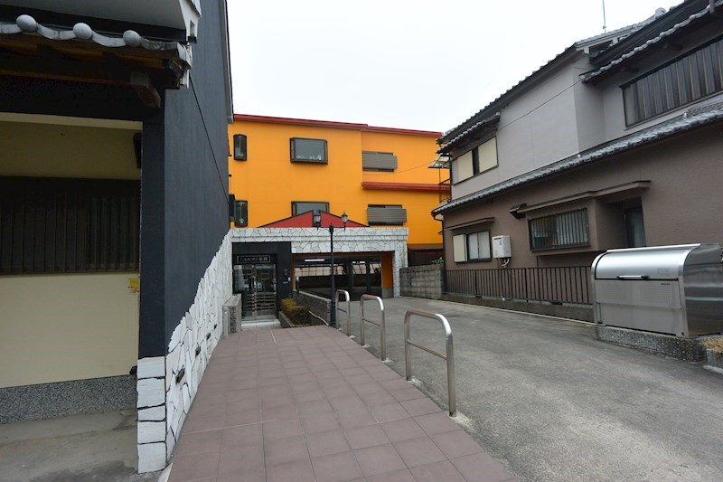 建物外観　シャルマン星田