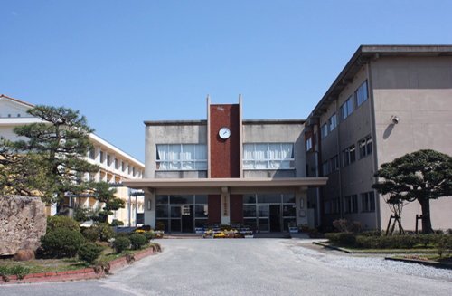 小学校　加茂小学校（小学校）まで1163m