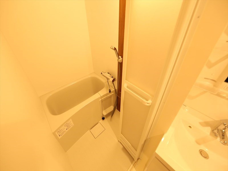 バス・シャワールーム　バスルーム　浴室暖房乾燥機付　同仕様写真