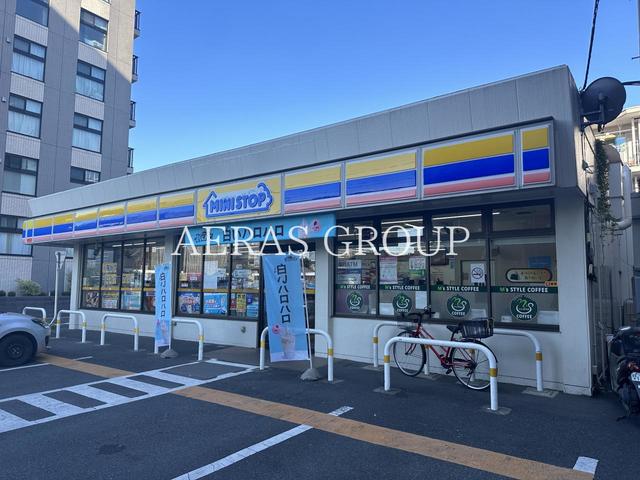 コンビニ　ミニストップ 土呂駅前店（コンビニ）まで388m