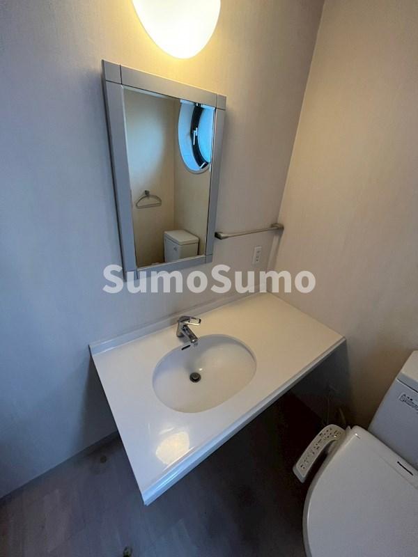 洗面設備　洗面所です