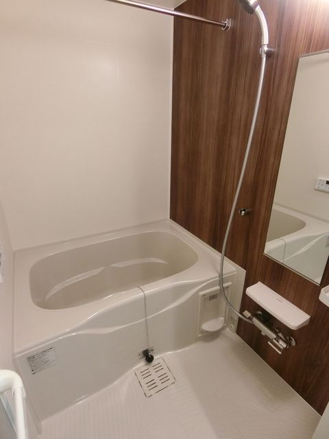バス・シャワールーム　バス