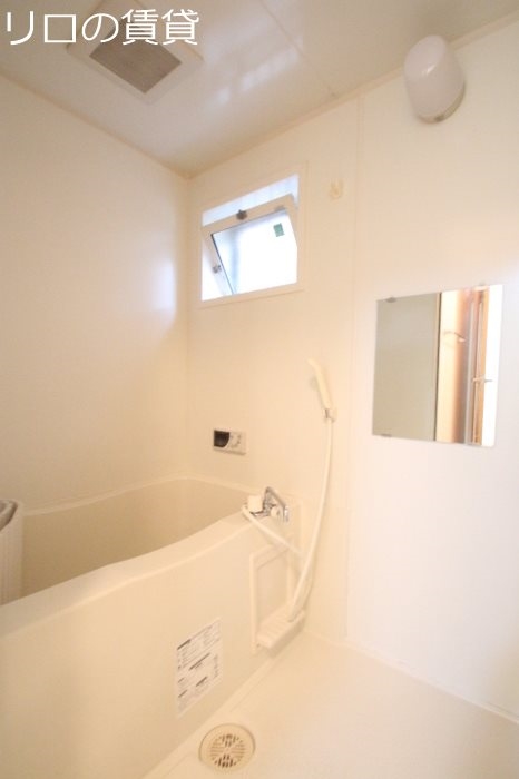 バス・シャワールーム　別号室イメージ