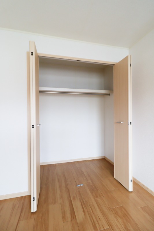 収納　図面と現状が相違がある場合には現状を優先