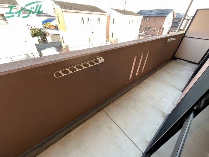 バルコニー　同型参考写真