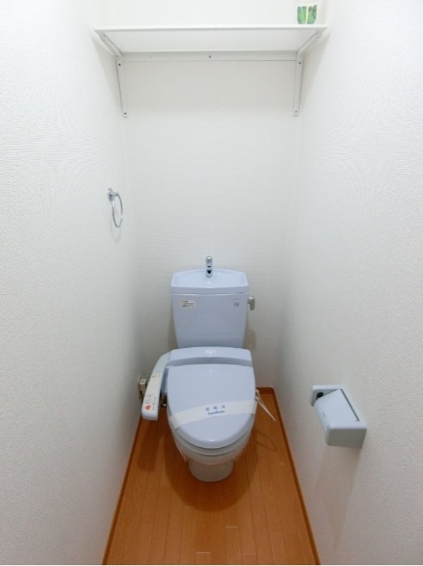 トイレ　図面と現状に相違がある場合には現状を優先