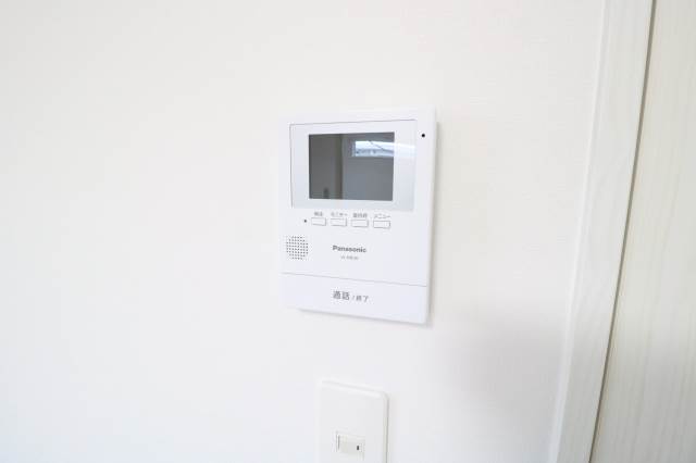 セキュリティ　モニター付きインターホンで安心♪