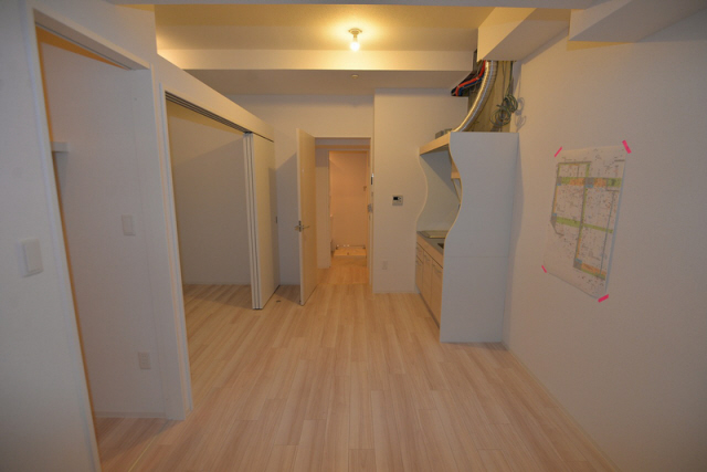 居室・リビング　写真は同マンションの別のお部屋のものです