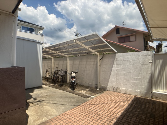 その他　敷地内駐輪場（その他）まで5m
