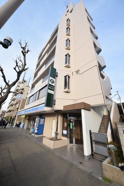 建物外観　☆お問い合わせはお早めに☆