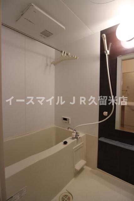 バス・シャワールーム　お風呂です