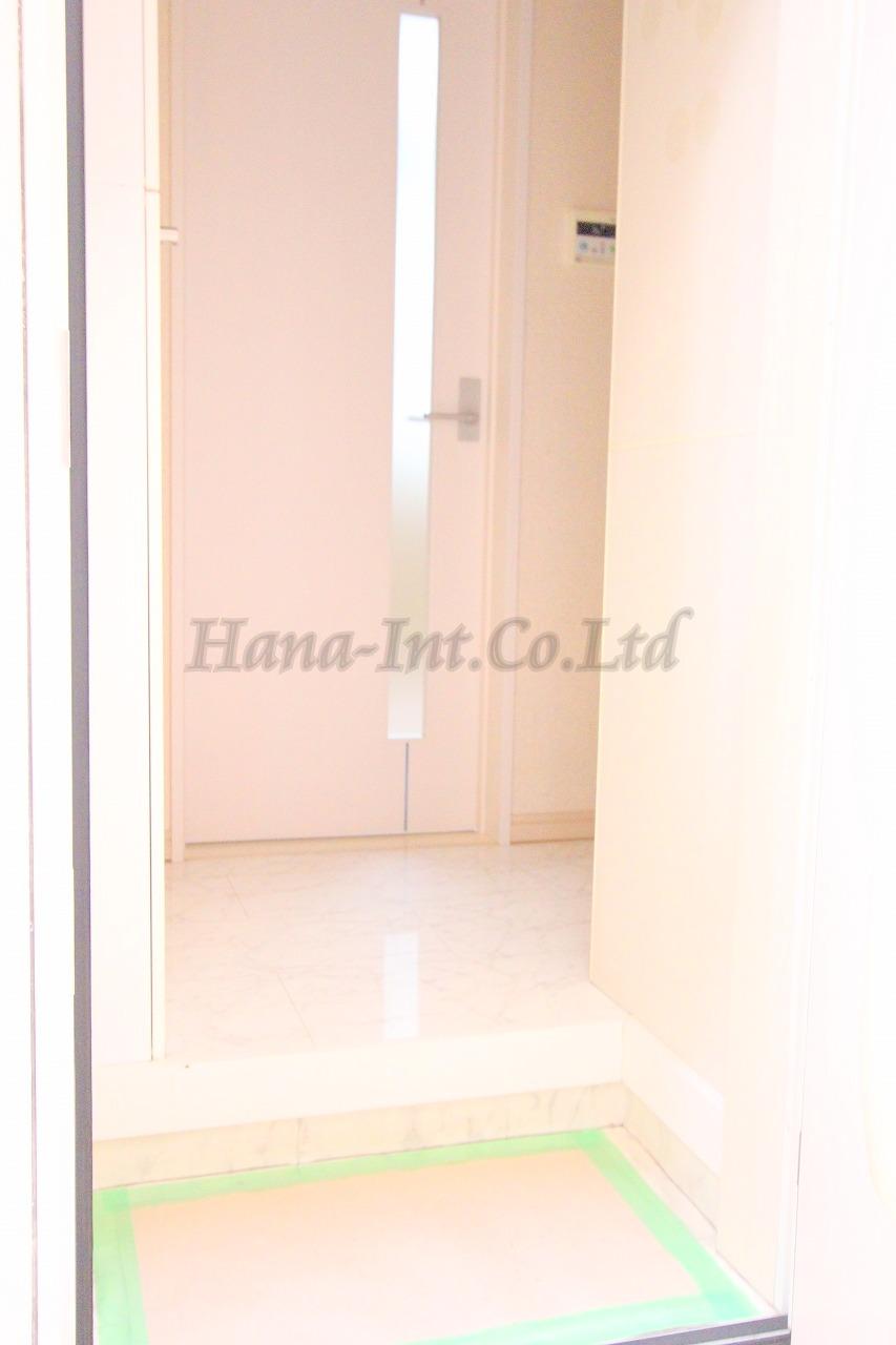 玄関　同タイプ参考写真です。