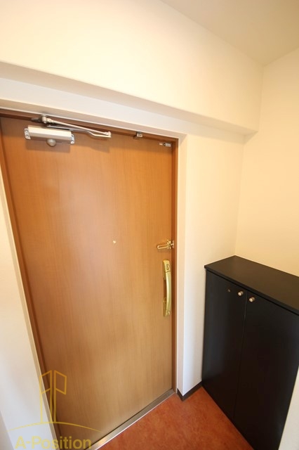 玄関　プリモディーネ福島