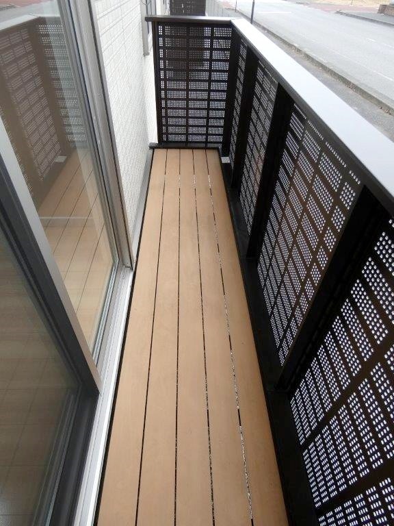 バルコニー　図面と現状に相違がある場合には現状を優先