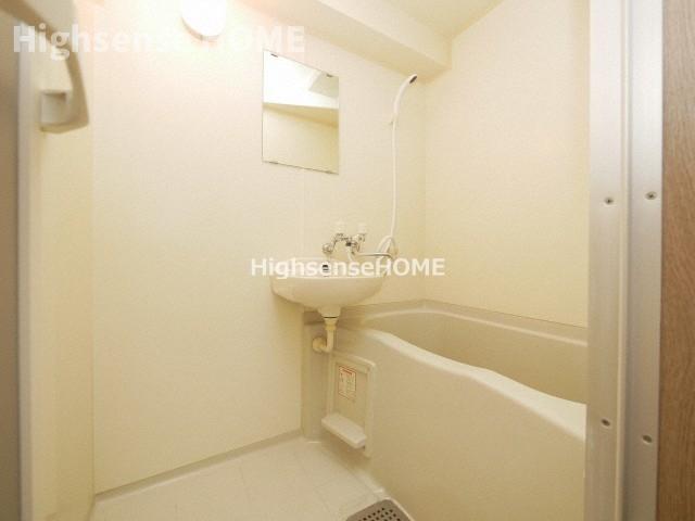 バス・シャワールーム　お風呂です