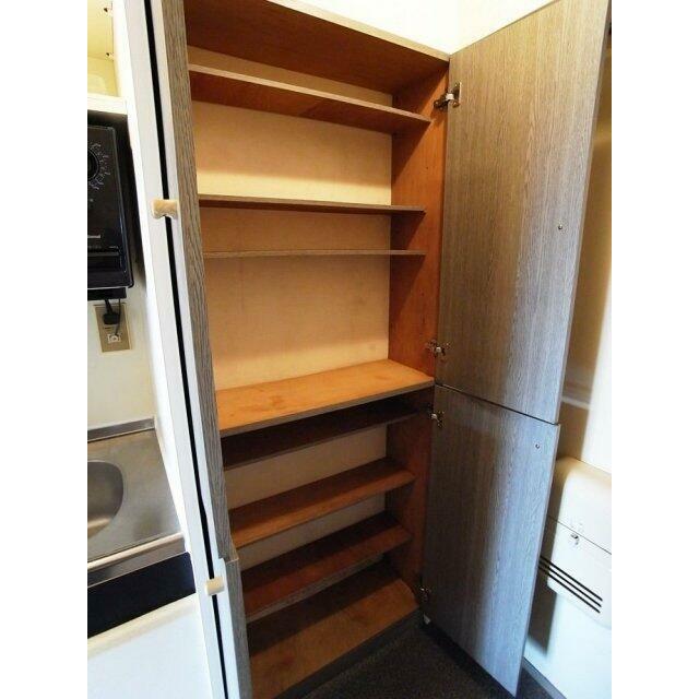 収納　靴入