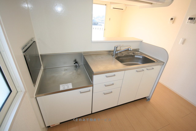 キッチン　きれいなキッチンです 201号室　2009/1/4撮影