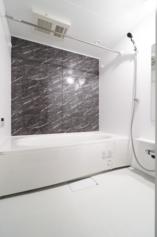 バス・シャワールーム　図面と現状に相違がある場合には現状を優先