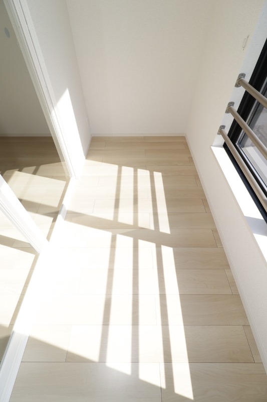 バルコニー　図面と現状に相違がある場合には現状を優先