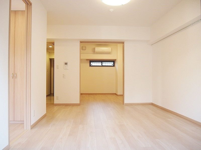 居室・リビング　※内装イメージ写真