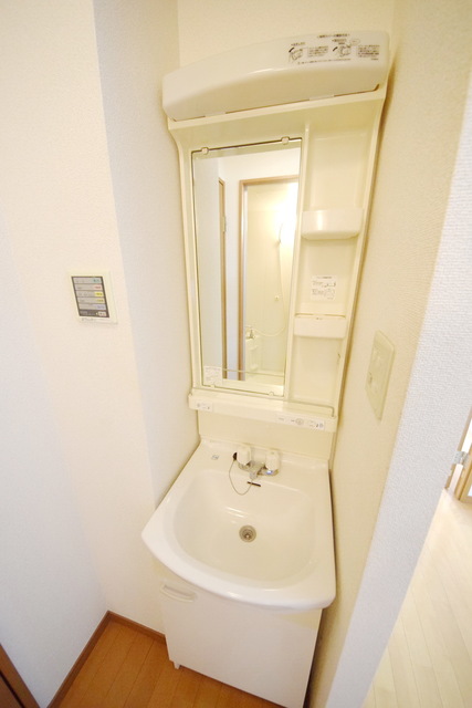 洗面設備　～忙しい朝の味方～