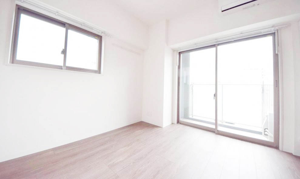 居室・リビング　★角部屋、二面採光、風通しも良好★