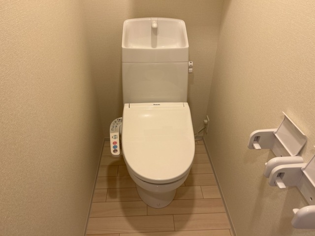 トイレ　イメージ